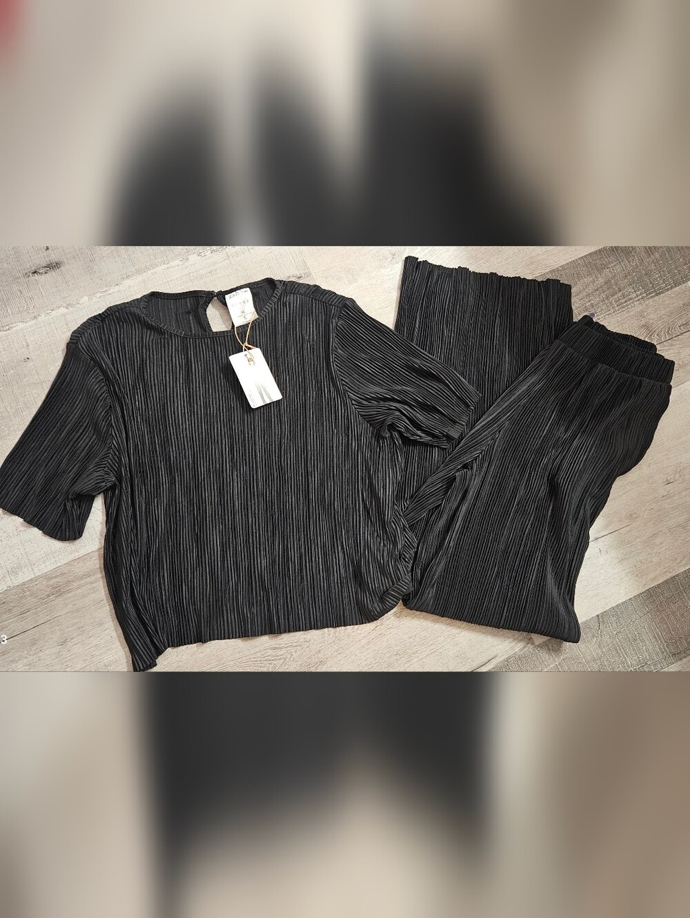 Serra Women's 2Piece Plisse Set Black Pants And Top Size S Wide Leg Crew Bnwt